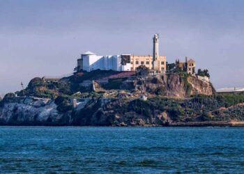 Trump vuole riaprire Alcatraz: “Ci spedirò i criminali più spietati d’America”