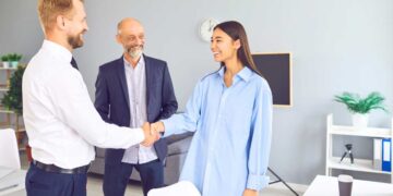 I vantaggi di aprire una società a responsabilità limitata semplificata (SRLS) in Italia