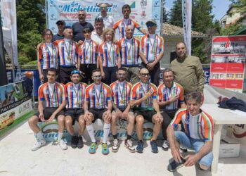 Nella Mediofondo CSI 15 maglie tricolori