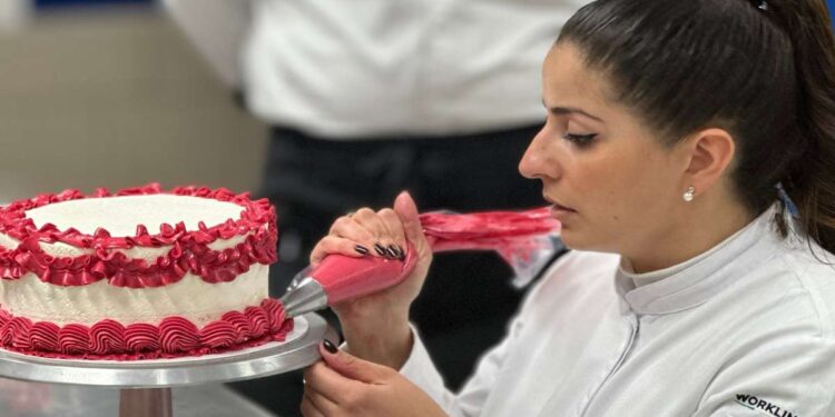 Arriva il corso ‘Le torte ai tempi dei social 2.0’  Da Casolaro evento dimostrativo con la Pastry Chef Nancy Sannino, dove tecnica e food marketing nel settore pasticceria si incontrano