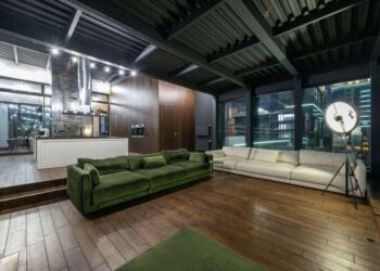 Acciaio inox nel design contemporaneo: innovazioni, tendenze e applicazioni