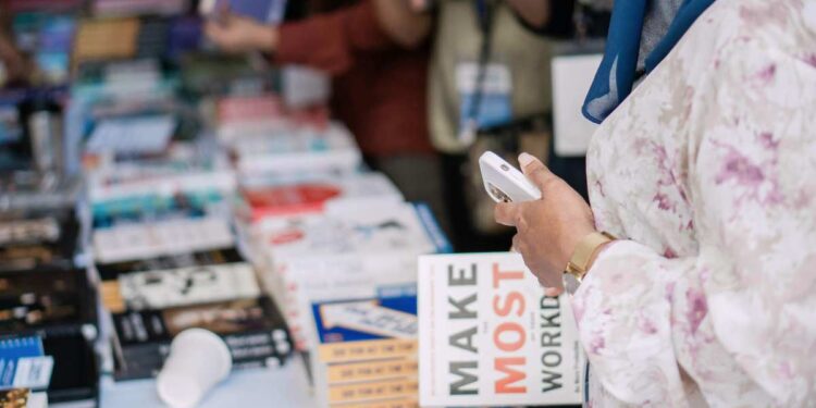 Torna Fogli(e) in Fiera Fiera della piccola editoria indipendente romana –  30 e 31 maggio – 1 giugno 2025