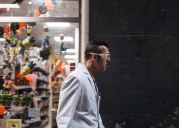 Karim Rashid svela il design nello speech gratuito organizzato da  Italian Design Institute  il 26 giugno