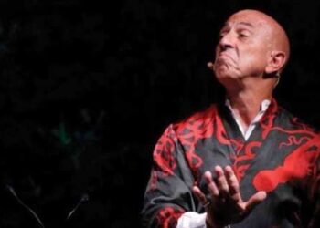 Roberto Ciufoli torna a teatro con “Ulisse” il 5 luglio al Tor Bella Monaca Teatro Festival