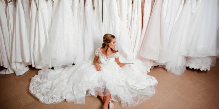 Qual è il costo medio di un abito da sposa? Fattori che influenzano il prezzo