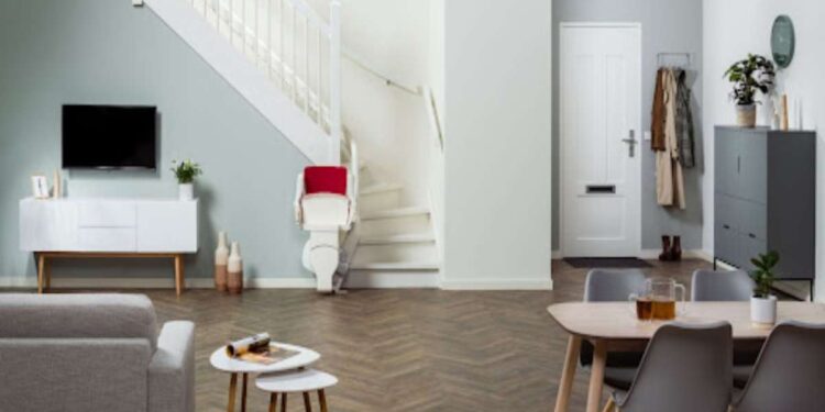 L’importanza della mobilità domestica nella terza età: soluzioni moderne per una vita indipendente