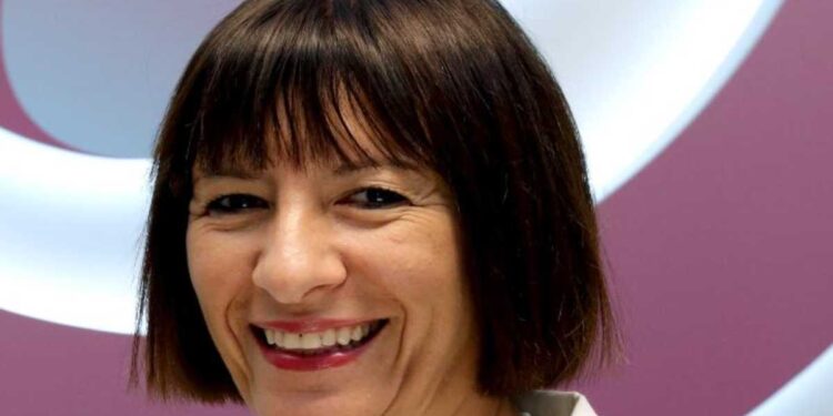 I consigli dell’esperto per prendersi cura della salute riproduttiva anche in vacanza