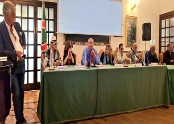 “CHIANU CHIANU”, PRESENTATO L’INNO DEL 4° SCUDETTO DEL NAPOLI CANTATO DAI GRANDI ARTISTI NAPOLETANI