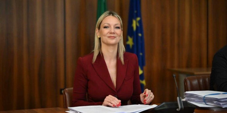 Cade l’amministrazione guidata da Laura Nargi ad Avellino: Tradita da chi le era vicino alla vittoria