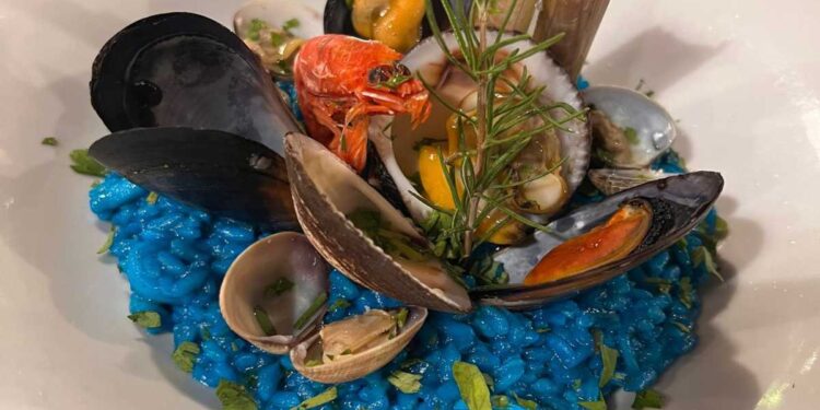 Il risotto “Mare Blu” celebra la Bandiera Blu 2025 e l’eccellenza del mare cilentano