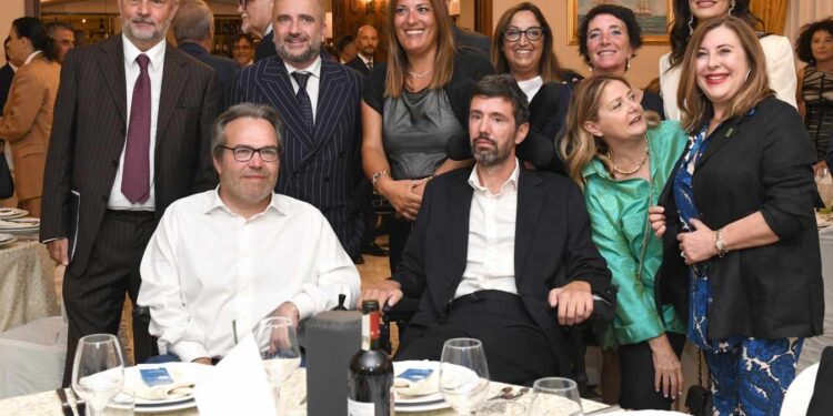 SLA: IL MONDO PORTUALE UNITO PER SOSTENERE LA RICERCA SCIENTIFICA DEI CENTRI NEMO