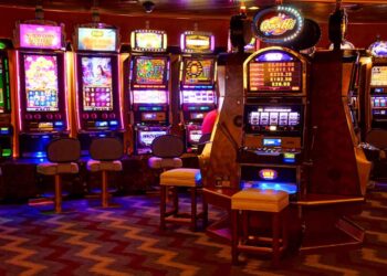 Unione Naz. Consumatori – Consulta: illegittimo vietare macchinette gioco online nei locali