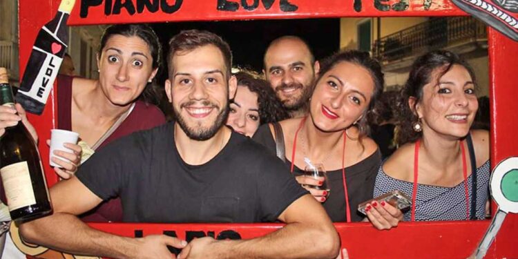 A Lapio “patria del Fiano” arriva la quattordicesima edizione di Fiano Love Fest, al centro l’Intelligenza Agricola: ascoltare il passato per coltivare il futuro