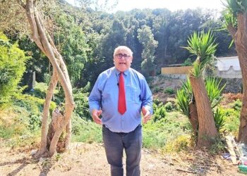 IL NETTO NO DEL GEOLOGO ANIELLO DI IORIO: “IL CRATERE FUNNULILLO NON DIVENTI UNA DISCARICA”