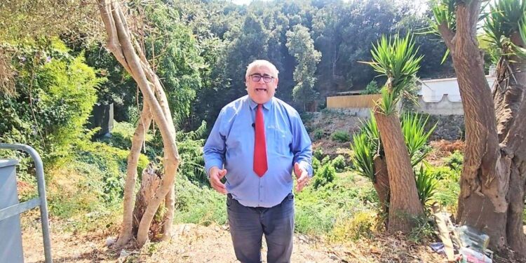 IL NETTO NO DEL GEOLOGO ANIELLO DI IORIO: “IL CRATERE FUNNULILLO NON DIVENTI UNA DISCARICA”