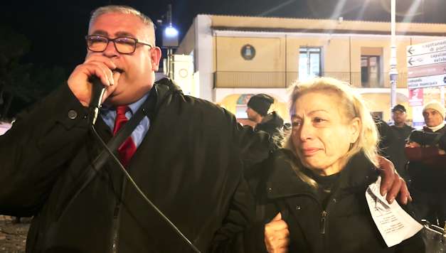 ISCHIA, SOSPESA LA DEMOLIZIONE DELLA CASA DI MARIA GRAZIA BUONO - Tgyou24.it