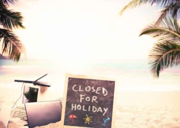 Perché le aziende chiudono un mese per ferie ad agosto?