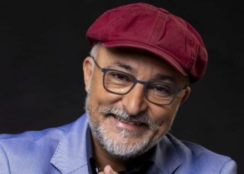 “RESTATE A NAPOLI” 2025: IL 13 AGOSTO QUARTO APPUNTAMENTO CON PAOLO CAIAZZO