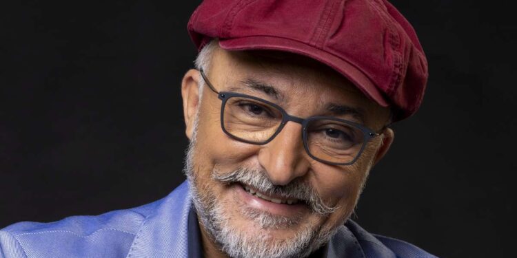 “RESTATE A NAPOLI” 2025: IL 13 AGOSTO QUARTO APPUNTAMENTO CON PAOLO CAIAZZO