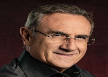 “RESTATE A NAPOLI” 2025: l’11 AGOSTO SECONDO APPUNTAMENTO CON GINO RIVIECCIO