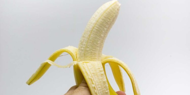 Mangiare una banana al giorno: è realmente salutare?