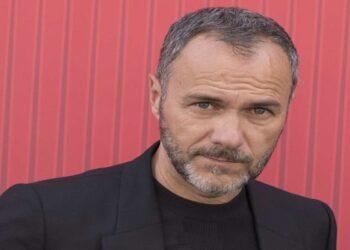 “RESTATE A NAPOLI” 2025: IL 12 AGOSTO TERZO APPUNTAMENTO CON MASSIMILIANO GALLO