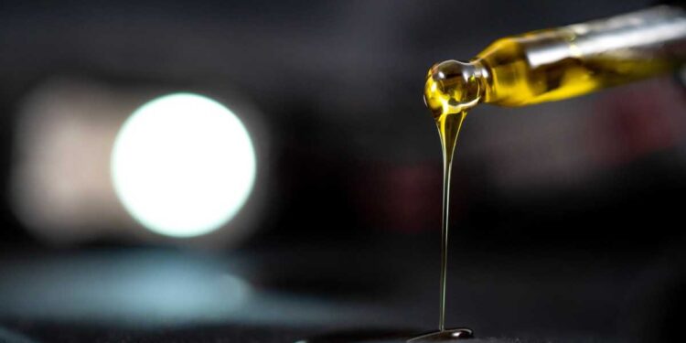Olio di CBD: benefici, usi pratici e consigli per sceglierlo in sicurezza