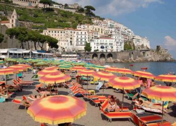 Assobalneari, spiagge affollate solo la domenica