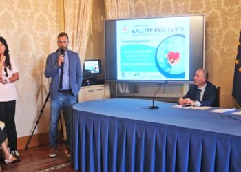 NAPOLI, IL 25 E 26 OTTOBRE IN PIAZZA DEL PLEBISCITO TORNANO LE GIORNATE NAPOLETANE DELLA SALUTE