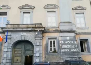 Napoli – Notificati avvisi conclusioni indagini preliminari ad indagati per ipotesi di reati connesse al rilascio fraudolento di diplomi di scuola di 2° grado.
