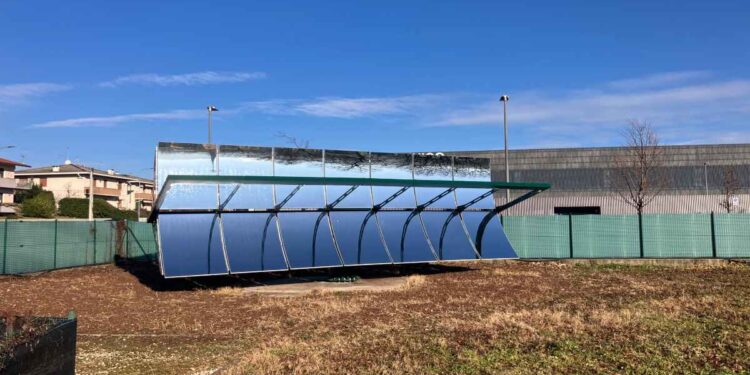 Rinnovabili: l’Italia rischia di perdere un record mondiale, il caso del Concentratore Solare Termico al 91% di efficienza