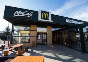 Un nuovo ristorante in provincia di Napoli NUOVO MC DONALD’S  A CASORIA