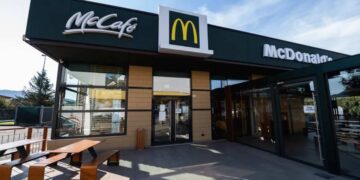 Un nuovo ristorante in provincia di Napoli NUOVO MC DONALD’S  A CASORIA