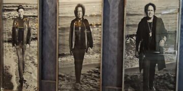 NAPOLI SALUTA JAMES SENESE, I COLLEGHI IN CORO: “ERA UN GENIO, ORA SIAMO TUTTI PIU’ POVERI”