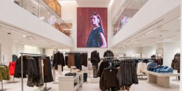 H&M RINNOVA IL SUO STORICO PUNTO VENDITA DI VIA POR SANTA MARIA A FIRENZE, SVELANDO UN NUOVO LOOK E UN’ESPERIENZA DI SHOPPING ESCLUSIVA