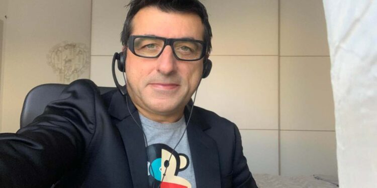 Tre consigli pratici per usare al meglio Web e App nello studio dell’inglese e trasformare il tempo schermo dei propri figli in un tempo di qualità