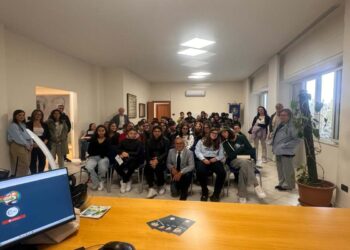 FONDAZIONE CARLO MENDOZZI ETS INCONTRA I GIOVANI PER INCREMENTARE LA SICUREZZA E LA CONSAPEVOLEZZA ALLA GUIDA