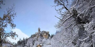 Epifania al Sacro Monte con un viaggio nel tempo in funicolare per scoprire com’era il borgo ad inizio Novecento