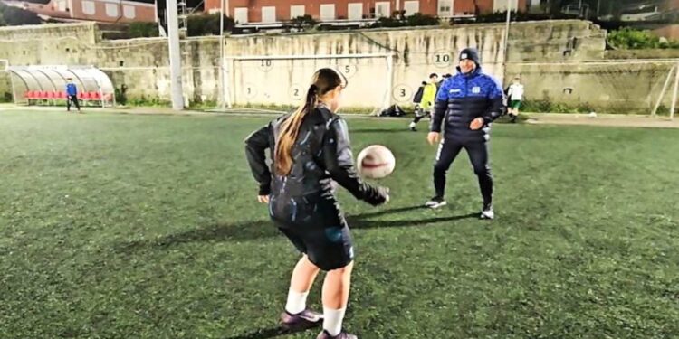 DALLE GIOVANILI DEL REAL FORIO AL NAPOLI FEMMINILE: UN SOGNO PER GIULIA INDOSSARE LA MAGLIA AZZURRA