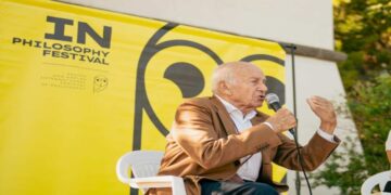 I FILOSOFI DAL FESTIVAL DI ISCHIA: “ALLARME PER LA LIBERTÀ, TECNOCRAZIE FEUDALI MINACCIA PER IL MONDO”