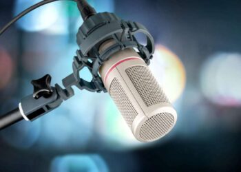 Podcast in Italia: è boom di ascolti