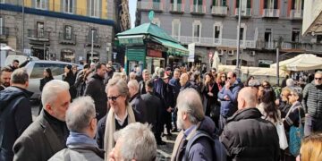 NAPOLI SALUTA VINCENZO CANZANELLA, IL COSTUMISTA DELLE CELEBRITA’ DEL CINEMA E DELLO SPETTACOLO