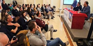 FISIOTERAPISTA DI COMUNITÀ E DIAGNOSI DIFFERENZIALE: A NAPOLI FOCUS COL DOTT. SIMONE PATUZZO