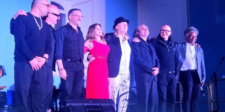 NAPOLI, MUROLO E DE ANDRE’: A PORTICI IL CONCERTO CHE HA GEMELLATO LA STORIA MUSICALE DI NAPOLI E GENOVA