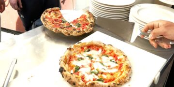 ISCHIA, STUDENTI DEL “TELESE”A LEZIONE PER IMPARARE L’ARTE DELLA VERACE PIZZA NAPOLETANA