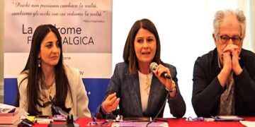 FIBROMIALGIA, IL GRIDO DI DOLORE DEI PAZIENTI: “ABBIAMO BISOGNO DI PERCORSI DI DIAGNOSI E CURA”