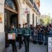Terremoto in Spagna: la Guardia Civil nella sede del PSOE. Sánchez blinda il governo: «Massima fermezza, ma nessuna elezione anticipata»