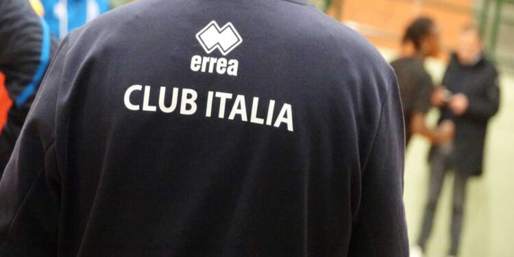 L’Accademia si tinge d’azzurro