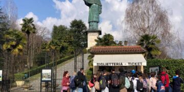 Un sabato in famiglia al San Carlone ad Arona