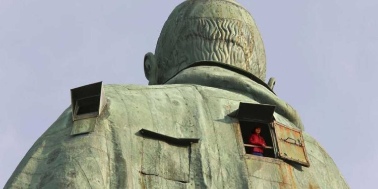 Arona, il San Carlone apre le sue porte per la Festa della Repubblica